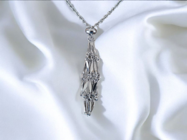 collier cage pour pierres 